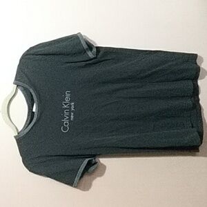 Calvin Klein top size medium